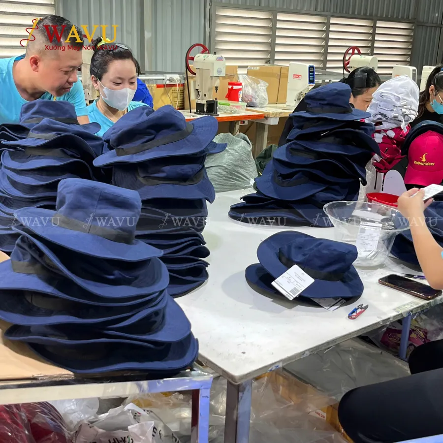 Xưởng may nón tai bèo