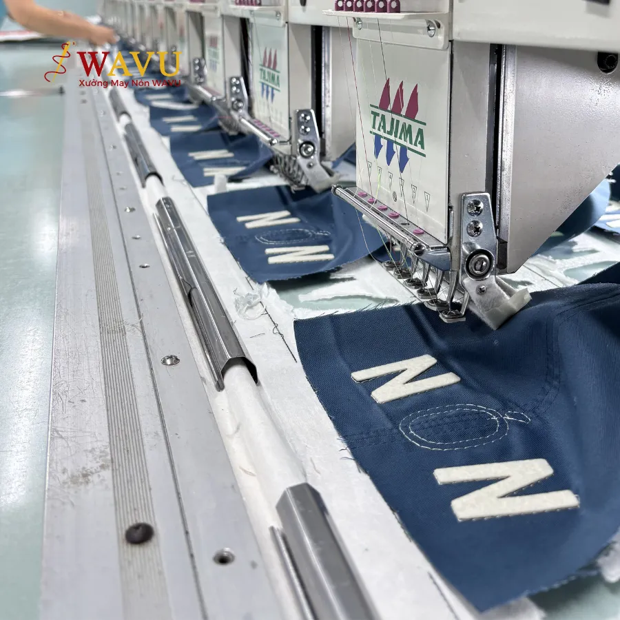 Kỹ thuật nào phù hợp nhất cho logo nón nửa đầu
