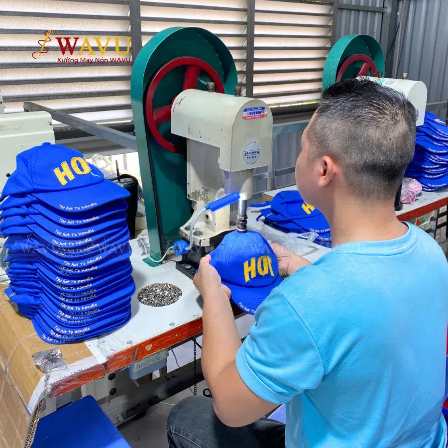 Xưởng may nón Wavu